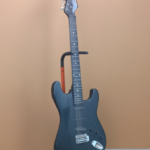 マッド・アックス エレキギターH